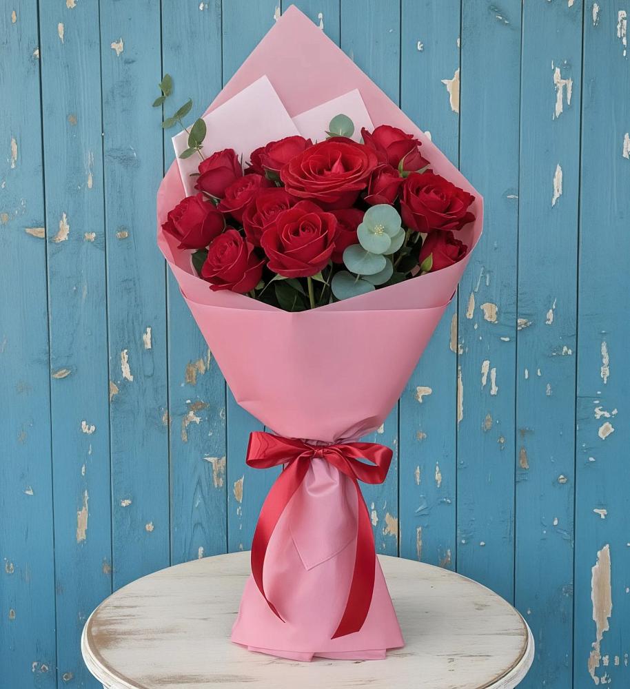 Букет цветов из: Розы в Нефтеюганске