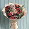 Букет цветов из: Гвоздики и Розы в Нефтеюганске