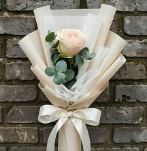 Букет цветов из:  Розы в Нефтеюганске