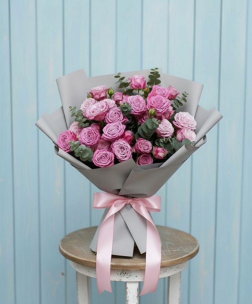 Букет цветов из: Розы в Нефтеюганске