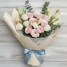 Букет цветов из:  Лизиантусы #REPLACE_PRED# Нефтеюганске