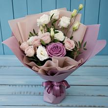 Букет цветов из:  Розы и Лизиантусы в Нефтеюганске