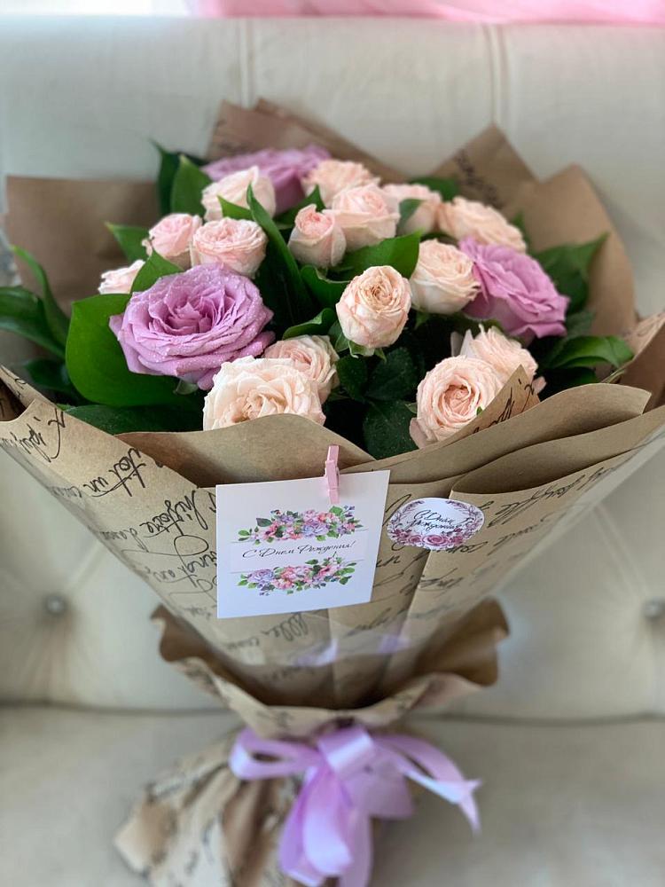 Букет цветов из: Розы в Нефтеюганске