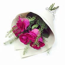 Букет цветов из:  Розы в Нефтеюганске