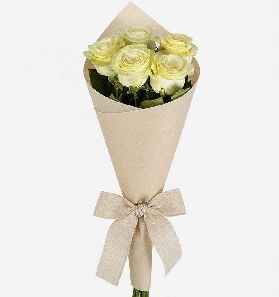 Букет цветов из: Розы в Нефтеюганске