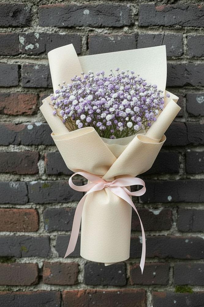 Букет цветов из: Гипсофила в Нефтеюганске