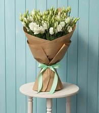 Букет цветов из:  Лизиантусы #REPLACE_PRED# Нефтеюганске