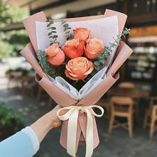 Букет цветов из:  Розы в Нефтеюганске