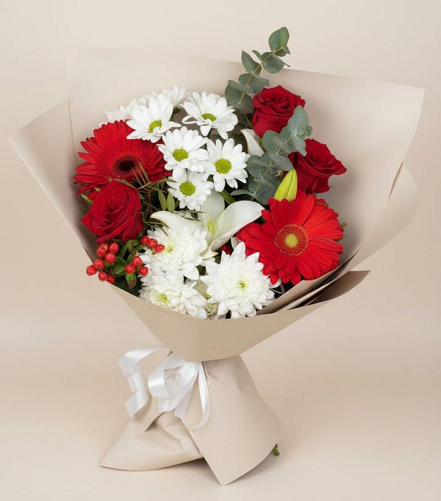 Букет цветов из: Розы, Хризантемы, Герберы и Лилии в Нефтеюганске