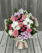 Букет цветов из:  Альстромерии, Гвоздики, Розы и Хризантемы в Нефтеюганске