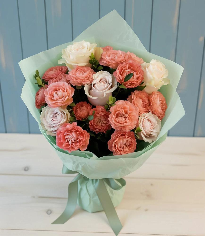 Букет цветов из: Розы в Нефтеюганске