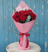 Букет цветов из:  Розы в Нефтеюганске
