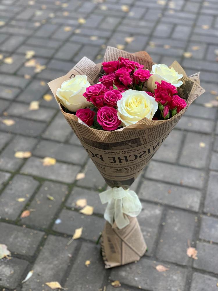 Букет цветов из: Розы в Нефтеюганске