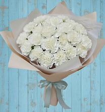 Букет цветов из:  Гвоздики в Нефтеюганске