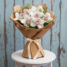 Букет цветов из:  Орхидеи и Розы #REPLACE_PRED# Нефтеюганске